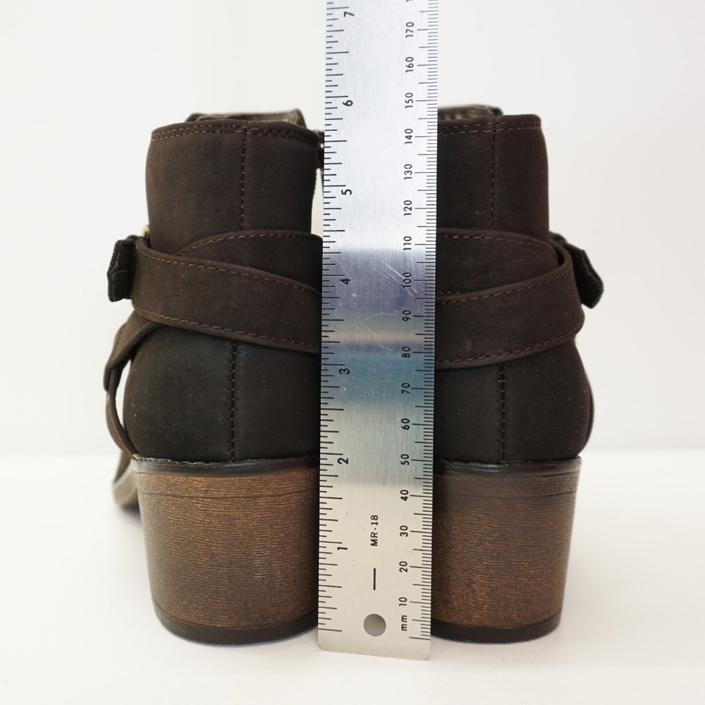NEW White Mountain Ankle Boot Bootie Brown 9 - Picture 6 of 8